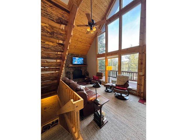 1655 Black Squirrel Dr, Estes Park, CO 80517