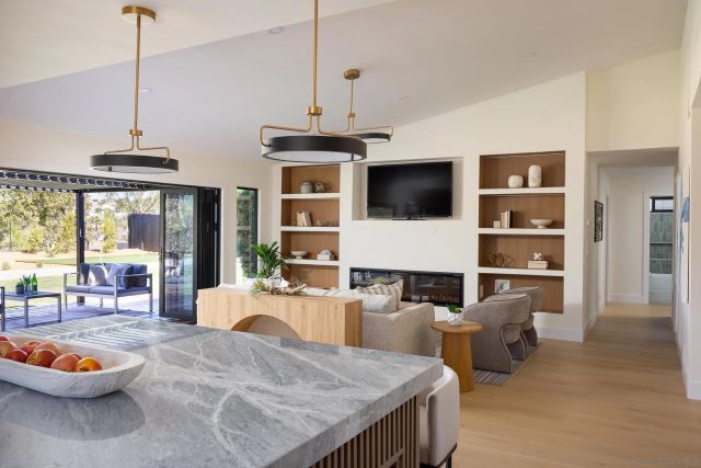 1502 Vanessa Cir, Encinitas, CA 92024