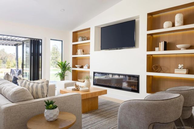 1502 Vanessa Cir, Encinitas, CA 92024