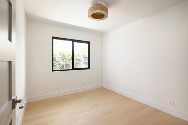 1502 Vanessa Cir, Encinitas, CA 92024