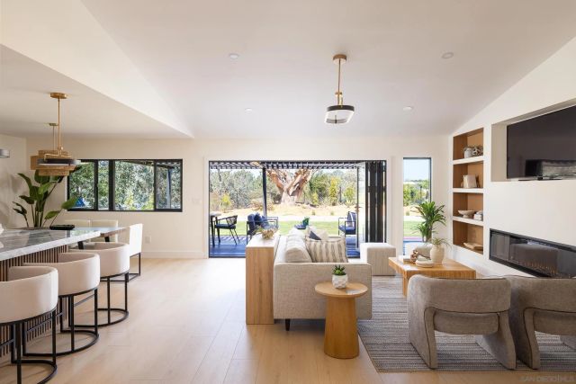 1502 Vanessa Cir, Encinitas, CA 92024