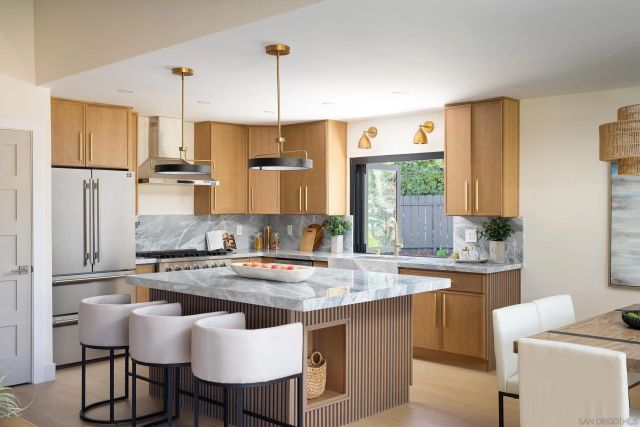 1502 Vanessa Cir, Encinitas, CA 92024