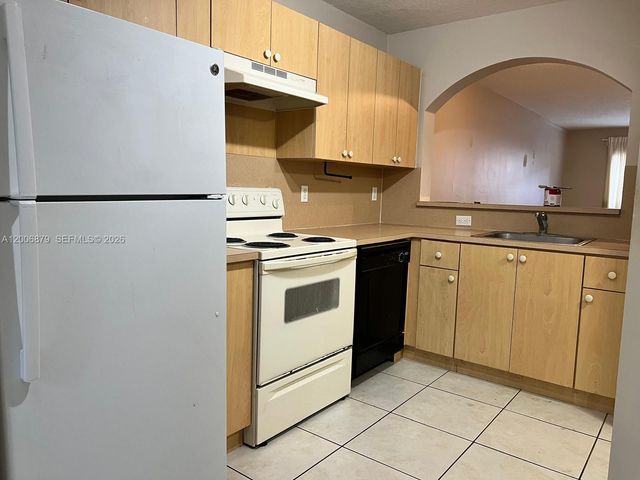 1250 SE 31st Ct 105-33, Homestead, FL 33035