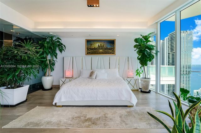 2020 N Bayshore Dr 3902, Miami, FL 33137