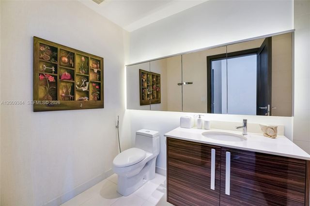 2020 N Bayshore Dr 3902, Miami, FL 33137