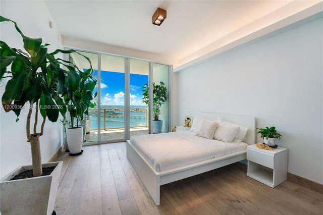 2020 N Bayshore Dr 3902, Miami, FL 33137