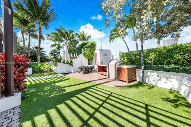 2020 N Bayshore Dr 3902, Miami, FL 33137