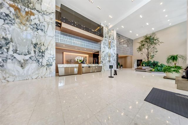 2020 N Bayshore Dr 3902, Miami, FL 33137