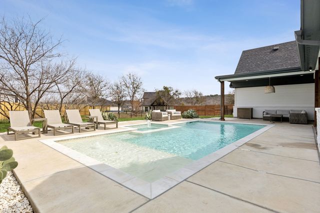 6439 Leppee Way, Fort Worth, TX 76126