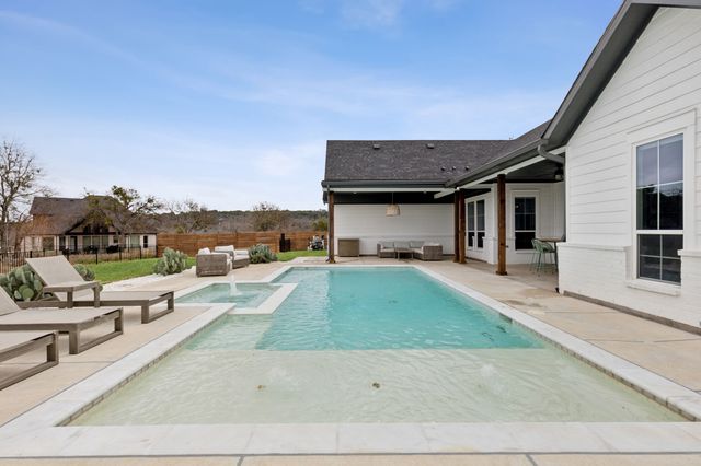 6439 Leppee Way, Fort Worth, TX 76126