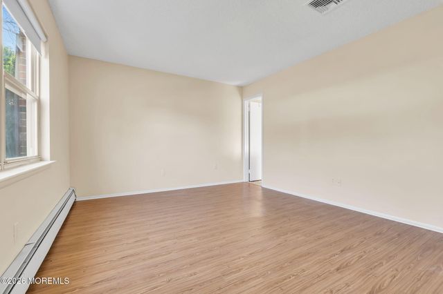 12 Nautilus Drive, Brick, NJ 08723