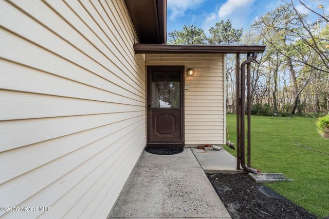 12 Nautilus Drive, Brick, NJ 08723