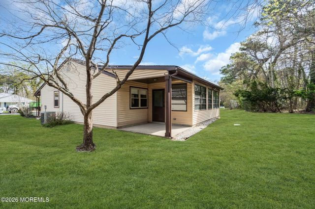 12 Nautilus Drive, Brick, NJ 08723