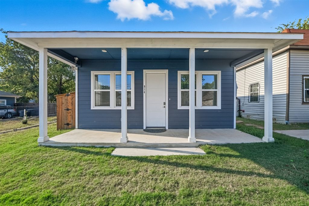 914 E Tucker Street, Fort Worth, TX 76104 — exterior