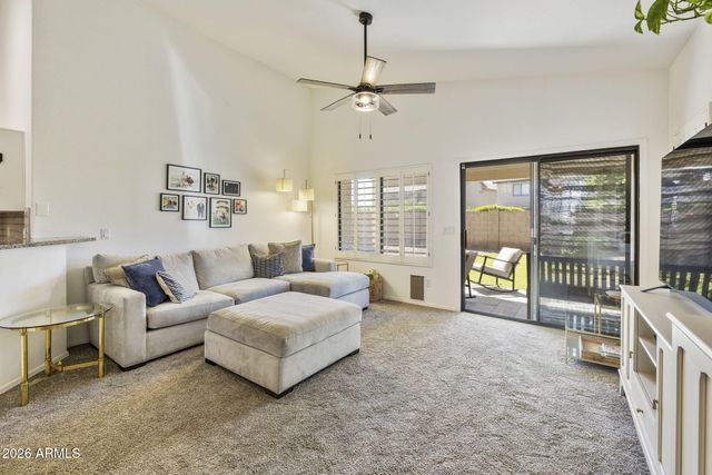 4373 E COOLBROOK Avenue, Phoenix, AZ 85032