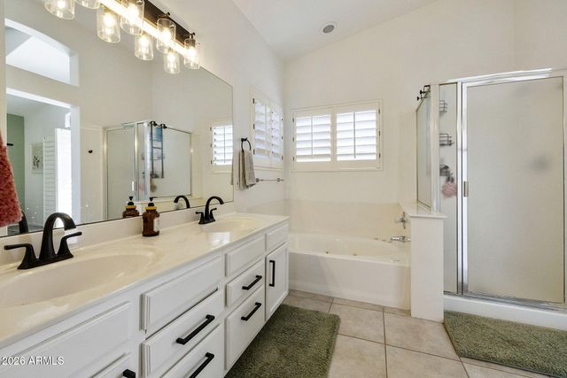 4373 E COOLBROOK Avenue, Phoenix, AZ 85032