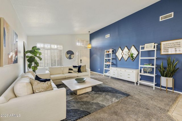 4373 E COOLBROOK Avenue, Phoenix, AZ 85032