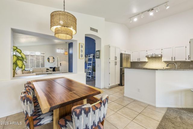 4373 E COOLBROOK Avenue, Phoenix, AZ 85032