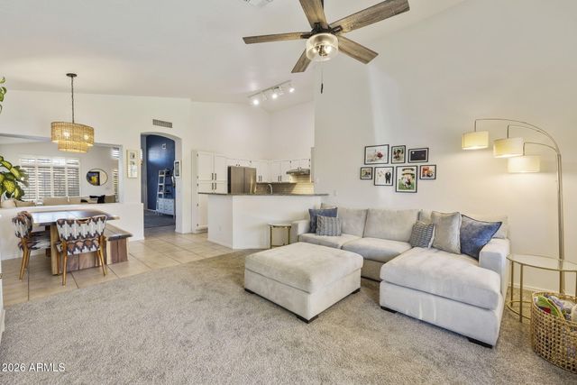 4373 E COOLBROOK Avenue, Phoenix, AZ 85032