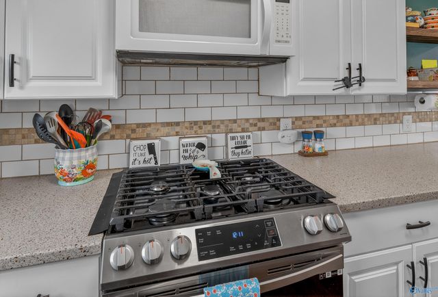 23706 Laura Leigh Lane, Athens, AL 35613