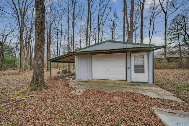 23706 Laura Leigh Lane, Athens, AL 35613