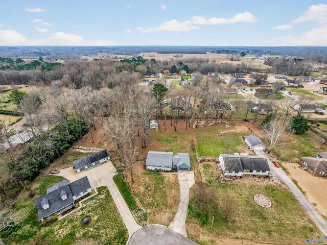 23706 Laura Leigh Lane, Athens, AL 35613