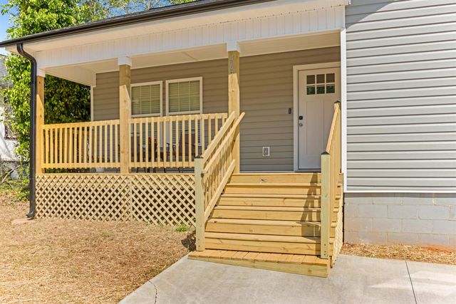 467 Breeze Street, Spartanburg, SC 29301