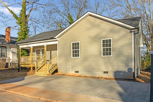 467 Breeze Street, Spartanburg, SC 29301