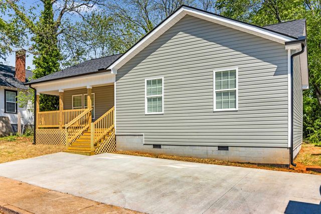 467 Breeze Street, Spartanburg, SC 29301