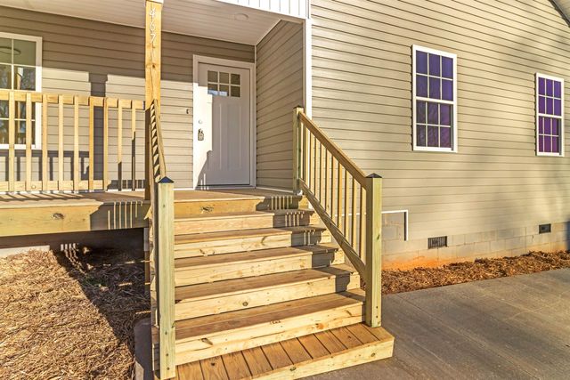 467 Breeze Street, Spartanburg, SC 29301