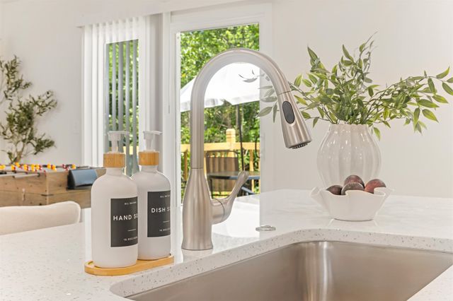 467 Breeze Street, Spartanburg, SC 29301