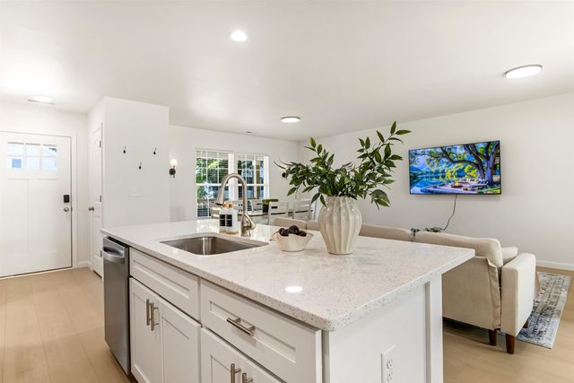 467 Breeze Street, Spartanburg, SC 29301