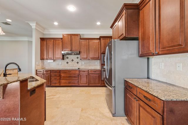209 Psalm Court, Youngsville, LA 70592