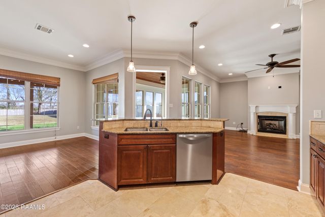 209 Psalm Court, Youngsville, LA 70592