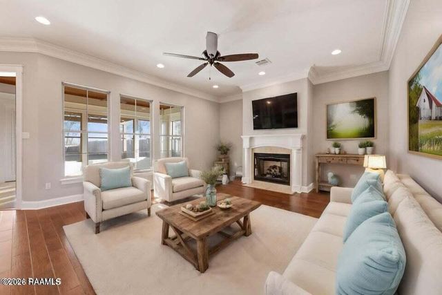 209 Psalm Court, Youngsville, LA 70592