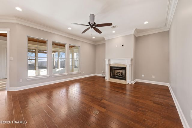 209 Psalm Court, Youngsville, LA 70592
