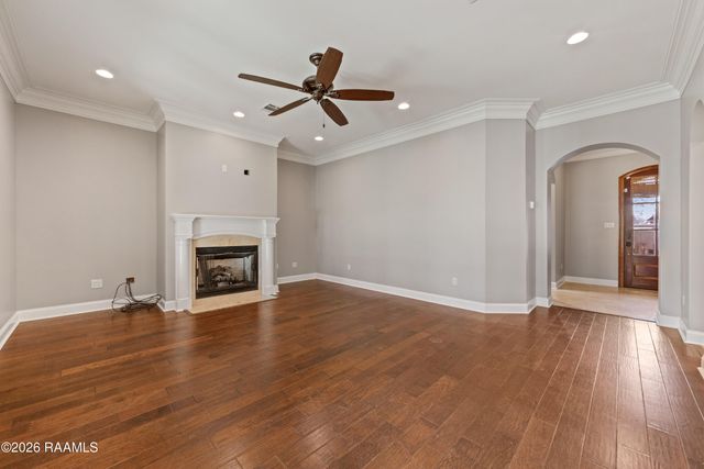 209 Psalm Court, Youngsville, LA 70592