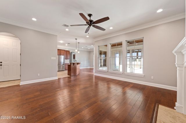 209 Psalm Court, Youngsville, LA 70592