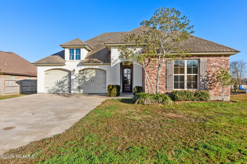 209 Psalm Court, Youngsville, LA 70592