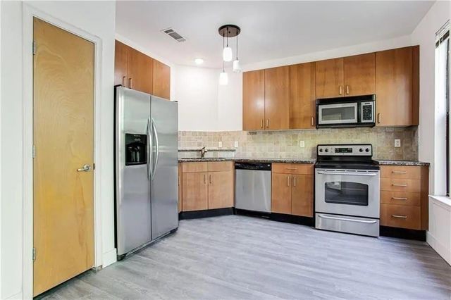 898 Oak SW Street 1307, Atlanta, GA 30310