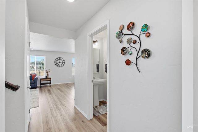 12352 Nantes Ct, Caldwell, ID 83607