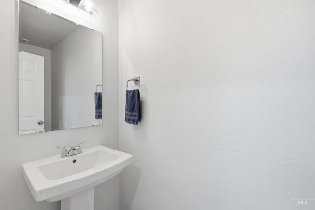 12352 Nantes Ct, Caldwell, ID 83607