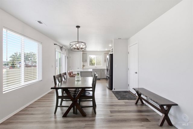 12352 Nantes Ct, Caldwell, ID 83607