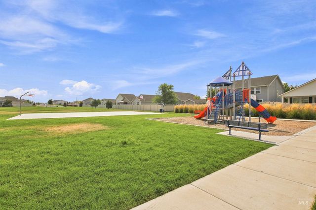 12352 Nantes Ct, Caldwell, ID 83607