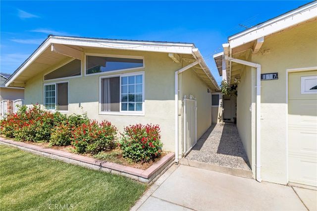 1537 W Edithia, Anaheim, CA 92802