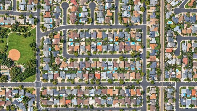 1537 W Edithia, Anaheim, CA 92802