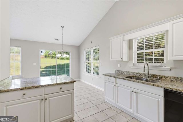 145 Mills Landing, Covington, GA 30016