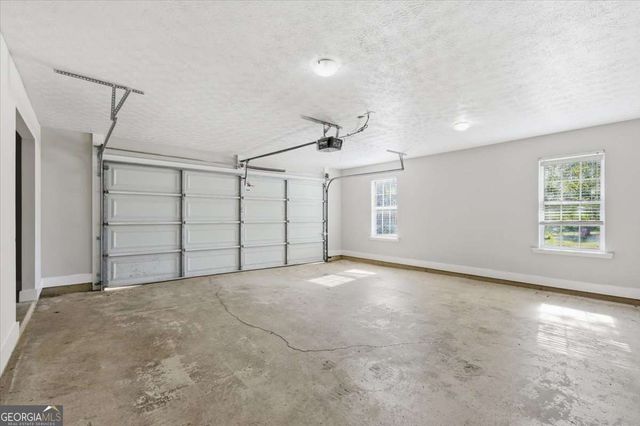 145 Mills Landing, Covington, GA 30016