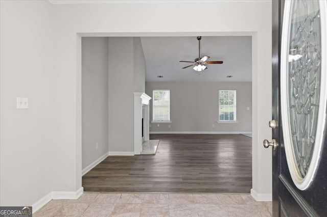 145 Mills Landing, Covington, GA 30016