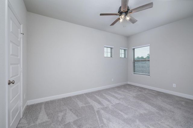 17155 Crimson Crest Drive, Conroe, TX 77302